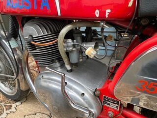 MV AGUSTA
Moto
Sport Elettronica
350 cc
4-stroke...