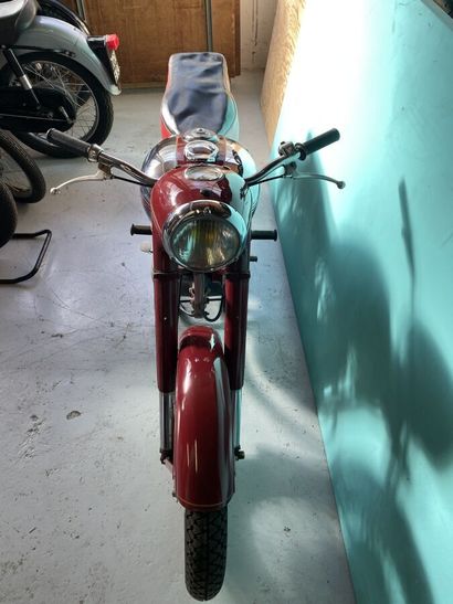 JAWA
Motorcycle
Twin 
500 cc 
OHD 4-stroke...