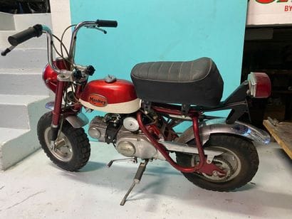 HONDA 
Moto
Monkey
Type Z50A - 50 cc
4-stroke...