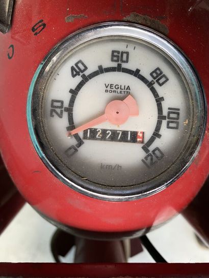 BENELLI
Motorcycle
Leoncino 
125 cc
4-stroke...