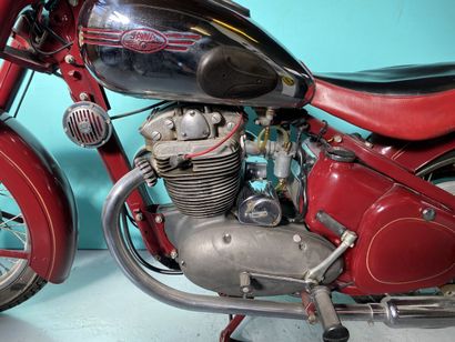 JAWA
Motorcycle
Twin 
500 cc 
OHD 4-stroke...