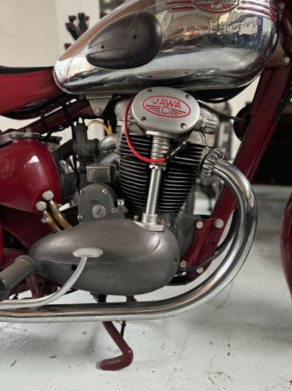 JAWA
Motorcycle
Twin 
500 cc 
OHD 4-stroke...