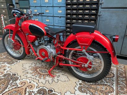 MOTO GUZZI
Motorcycle
Falcone
500 cc
4-stroke...