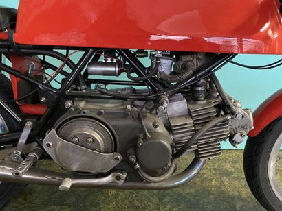 LINTO
Motorcycle
Grand Prix
500 cc
4-stroke...