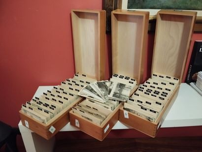 3 boxes
Regionalism: set of good cards sorted...