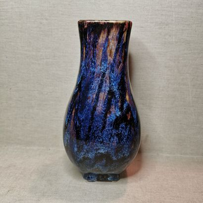CHINA
Three hu vases in cracked and flamed...