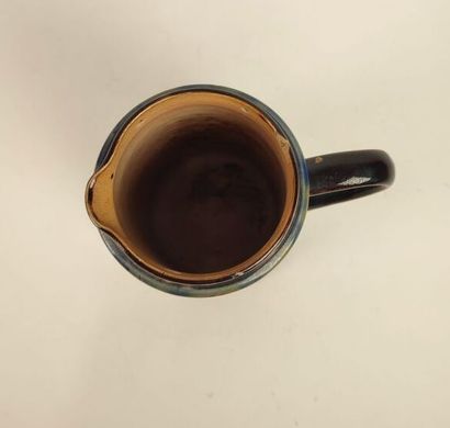 DOULTON LAMBETH
Enameled stoneware mug
Marks...
