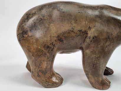 Pierre CHENET (20th - 21st)
Bear standing...