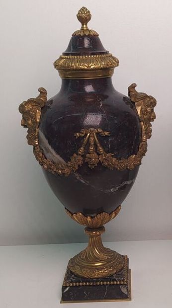 Pair of marble and gilt bronze cassolettes...