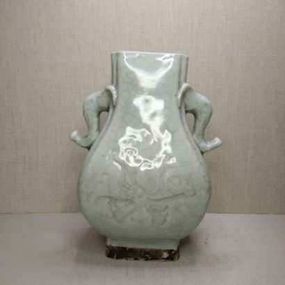 CHINA
Three hu vases in cracked and flamed...