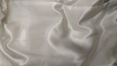 Cream fur bolero
No brand, no size
(a few...