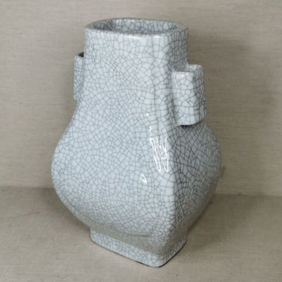 CHINA
Three hu vases in cracked and flamed...