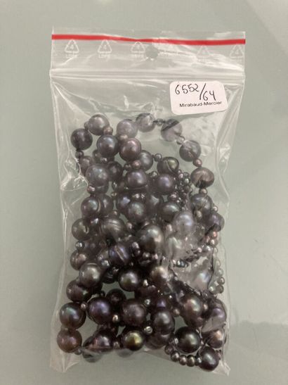 Black pearl long necklace