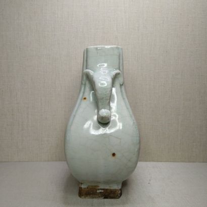 CHINA
Three hu vases in cracked and flamed...