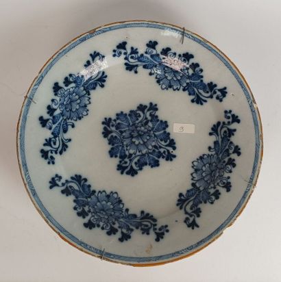 Orient
Blue plate in siliceous ceramic
Height...
