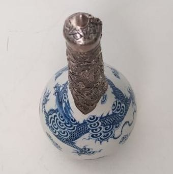 Hué blue porcelain bottle vase
Vietnam, 19th...