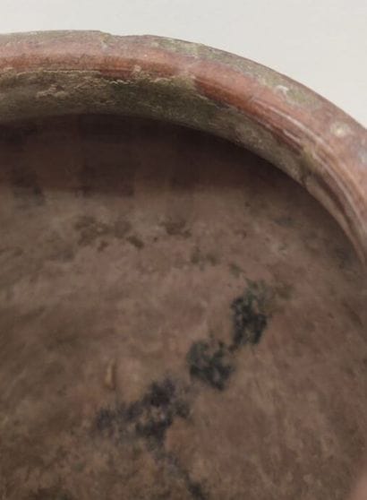 CHINA Han dynasty
Enameled terracotta vase
(missing)
Height...