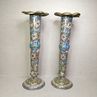 China, 20th century
Gilt bronze and cloisonné...