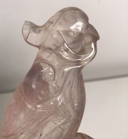 CHINA
Rose quartz budgie 
With base
Height...