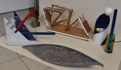 École contemporaine 
Six sculptures en bois...