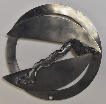 Rosette BIR (1926-1993)
The bud 
Welded stainless...