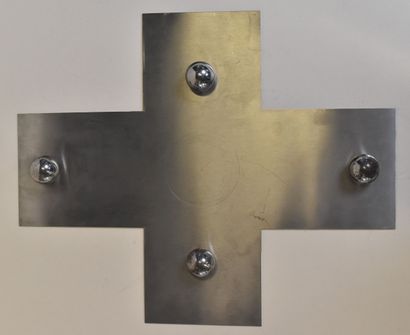 Rosette BIR (1926-1993)
The cross 
Welded...