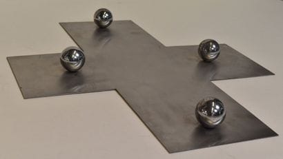 Rosette BIR (1926-1993)
The cross 
Welded...