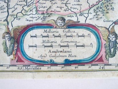 Carte ancienne de la Bourgogne. Sous verre,...