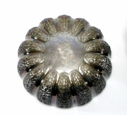 CAMBODGE
Boîte en forme de cucurbitacé en...