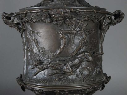 MENE Pierre-Jules (1796-1856)
Coupe couverte...