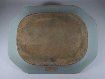 CHINE
Présentoir en porcelaine bleu blanc...