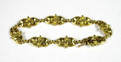 Bracelet articulé en or jaune 18K ajouré,...