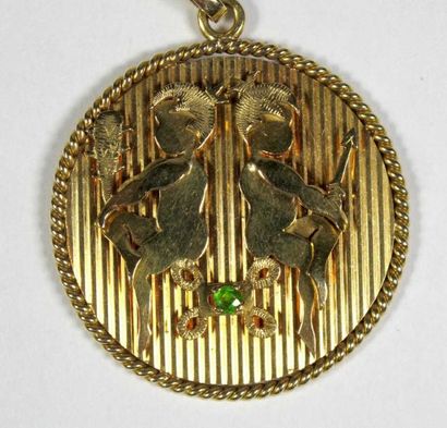 Collier articulé en or jaune 18K, les maillons...