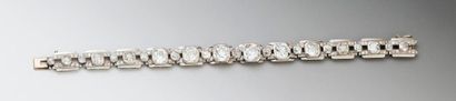 Bracelet articulé en or gris 18K, les maillons...