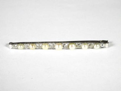 Broche barrette en or gris 18K, ornée d'une...