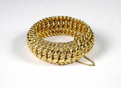 Bracelet souple en or jaune 18K, les maillons...