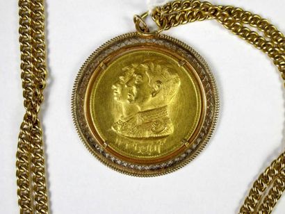 Collier articulé en or jaune 18K, retenant...