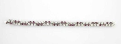 Bracelet articulé en or gris 18K, serti de...