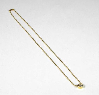 Collier articulé en or jaune 18K, retenant...