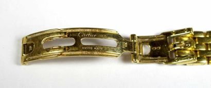 CARTIER
Montre-bracelet de dame en or jaune...