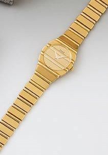 PIAGET
Montre-bracelet de dame, en or jaune...