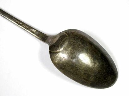 Cuiller à ragoût en argent, modèle uniplat....
