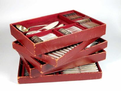 PUIFORCAT
Ménagère en argent, modèle 