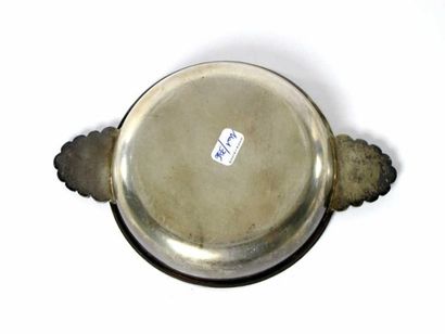 Petite écuelle ou assiette à bouillie en...