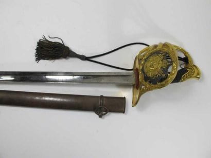 Rare sabre d'officier des Cent-Gardes. Poignée...