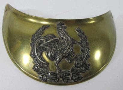 Hausse-col d'officier d'infanterie. En laiton,...