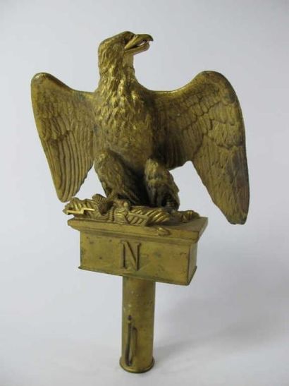 Aigle de drapeau modèle 1854 des bataillons...