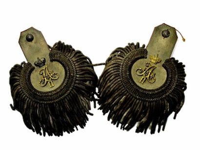 Paire d'épaulettes de colonel des Chevaliers-Gardes...