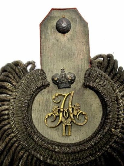 Paire d'épaulettes de colonel des Chevaliers-Gardes...