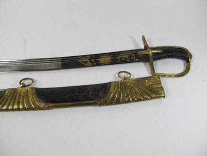 Sabre d'officier de hussard. Poignée recouverte...